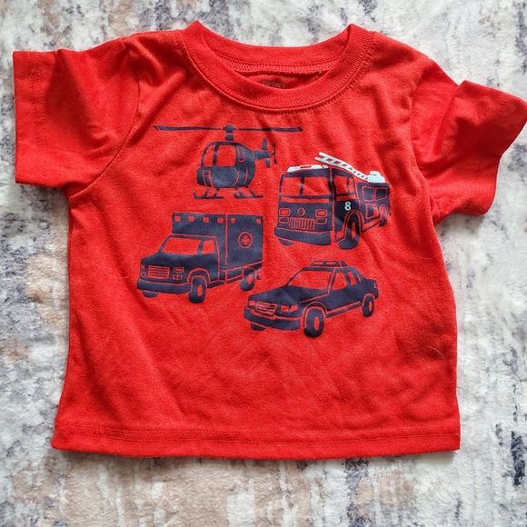 Boy plaid shorts and red rescue vehicle t-shirt. Carter's toddler baby 18m. - Picture 2 of 8